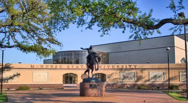 Du học Mỹ tại Đại học McNeese State