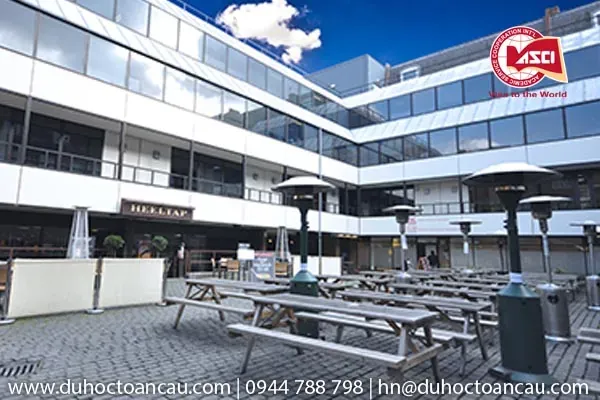 Du học Anh: 3 trường đào tạo Thạc sỹ rẻ nhất UK