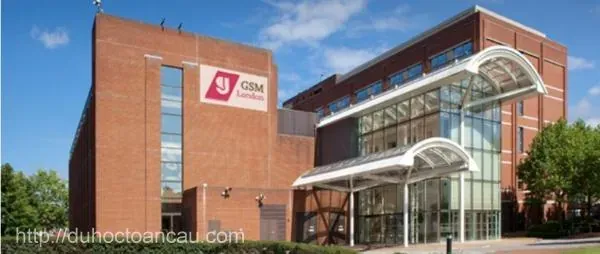 Du học Anh: Trường Quản trị Greenwich (GSM London)
