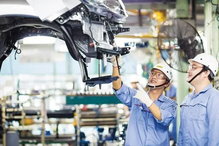 Có nên du học Hàn Quốc ngành công nghiệp ô tô?