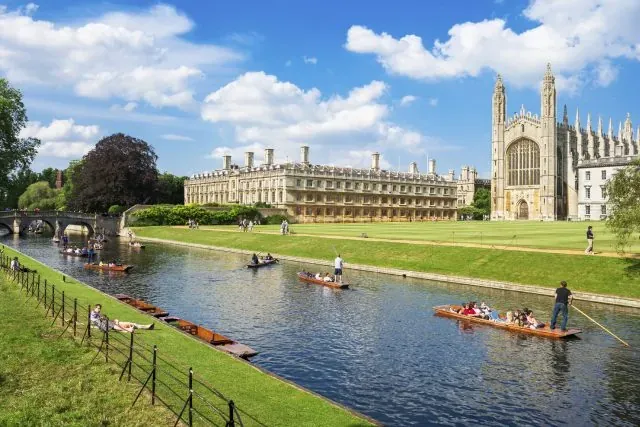 Chương trình du học hè Anh 2018 tại Cambridge