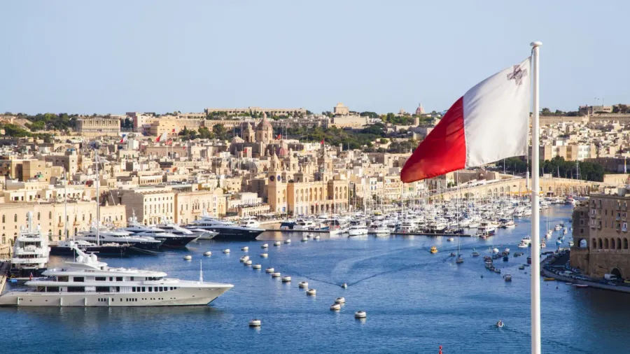 Hồ sơ du học Malta: Tấm vé chạm đến tấm visa Schengen diệu kỳ
