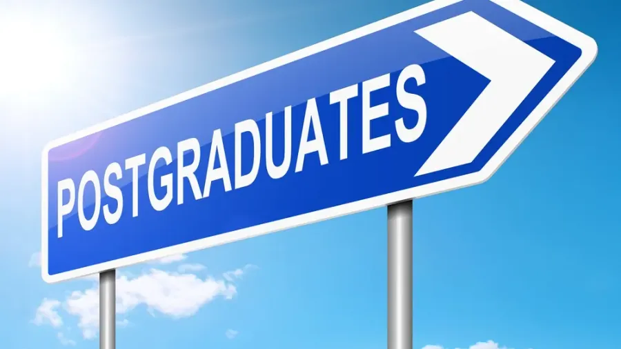 So sánh chương trình Post Graduate và Master tại Canada