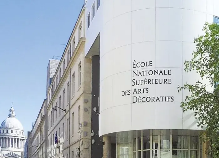 Học thiết kế thời trang ở trường công lập Pháp École Nationale Supérieur des Arts Décoratifs