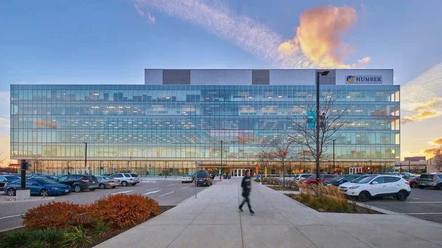 Thống kê đầy đủ chi phí du học Canada năm 2019 Bậc Đại học